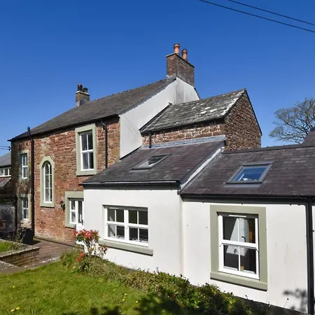 4 Bed In Wigton 95640 *